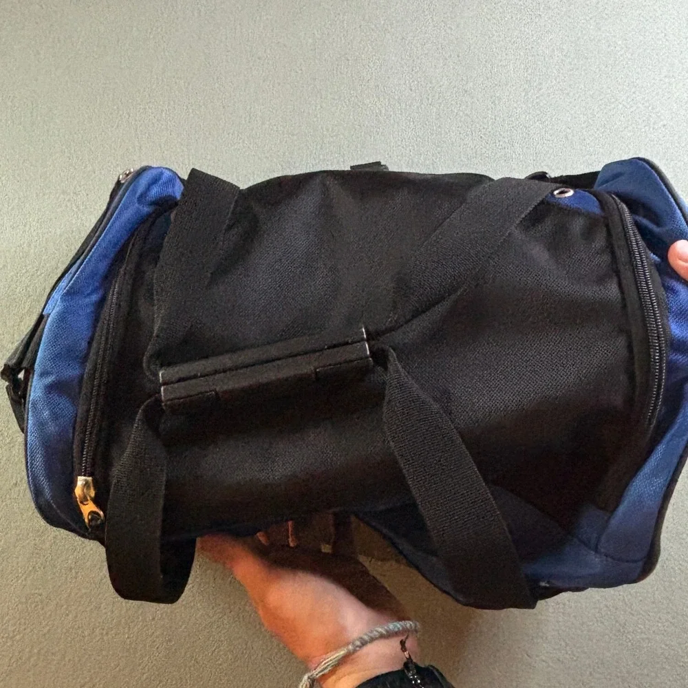 OGIO Small Gym Duffle Bag Blue Black Travel Luggage Duffel Padded Strap Vented